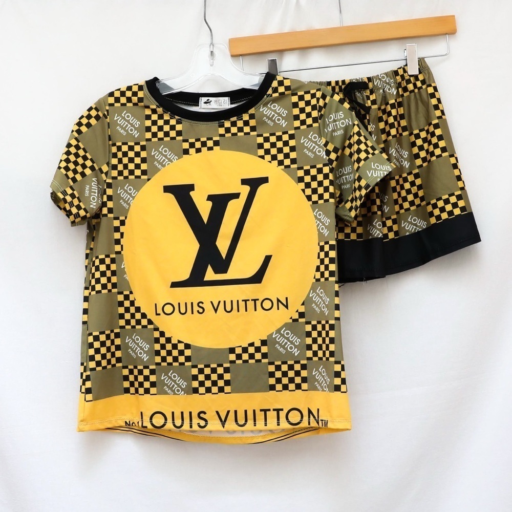 Athleisure matching set shorts t-shirt sport gym athletic stretch Small S luxury